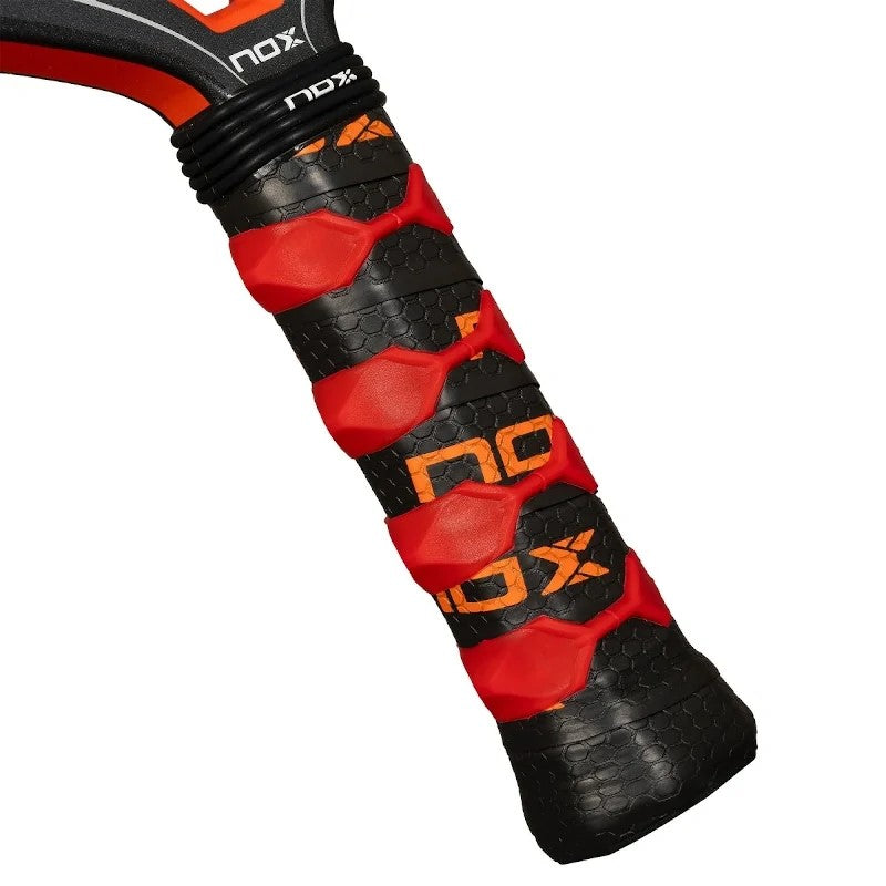 Nox Luxury Tempo pickleball paddle